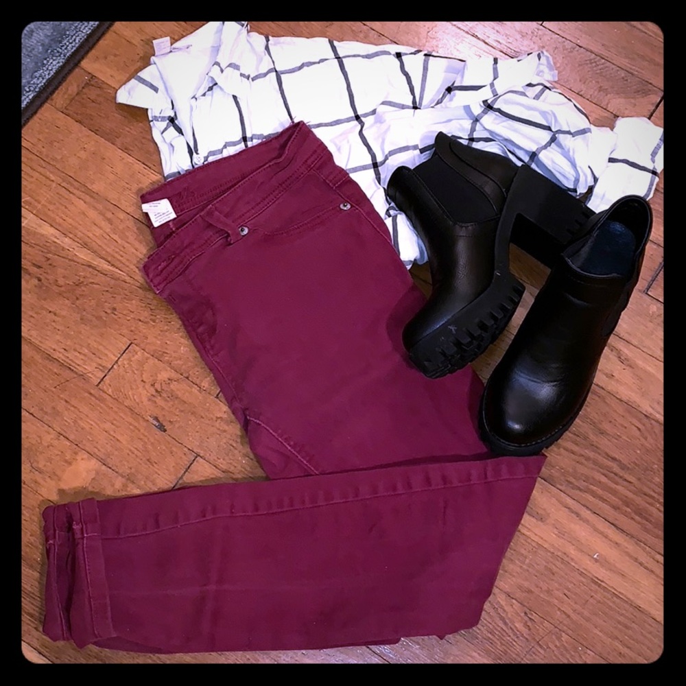Red skinny jeans